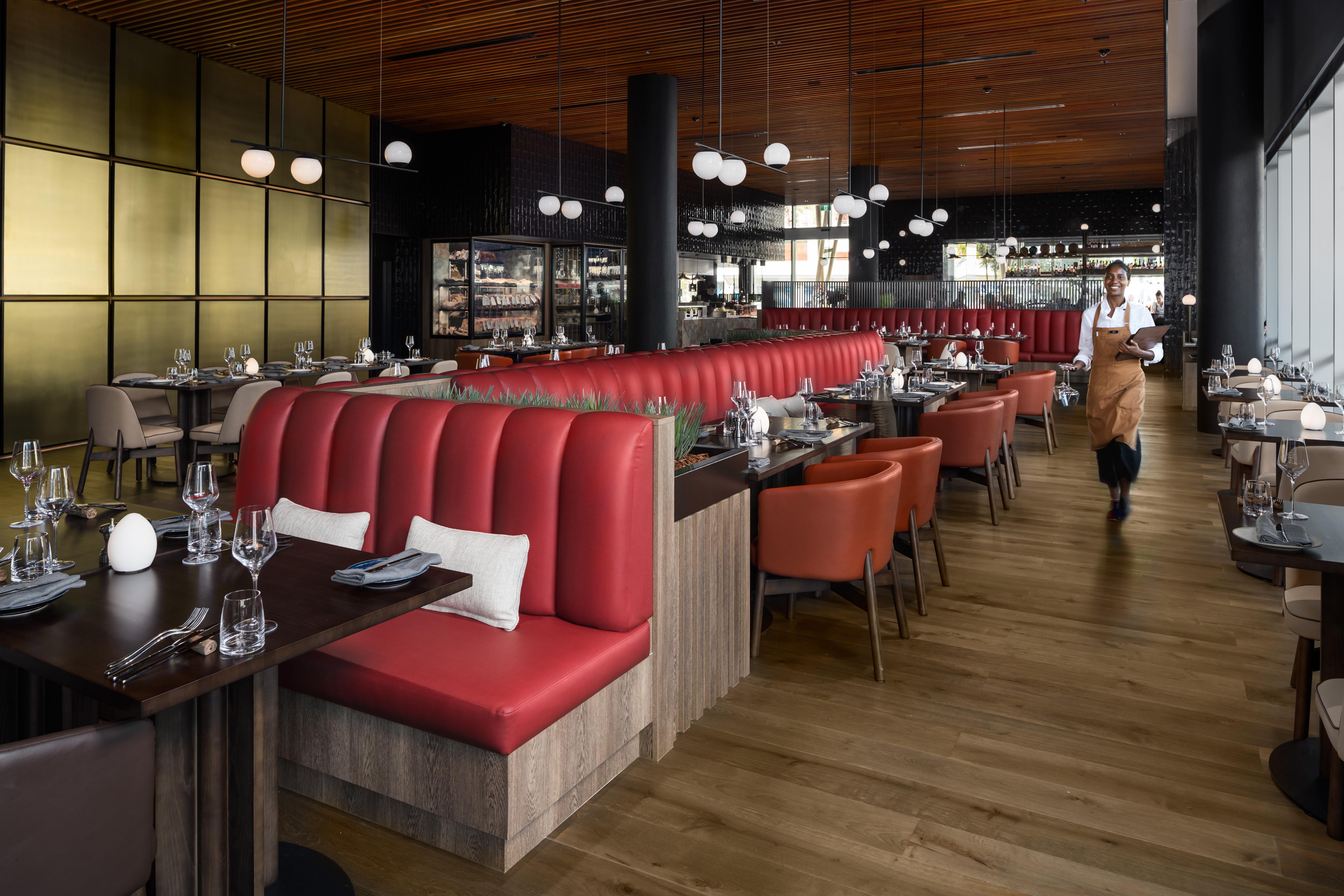 Crystalbrook Bailey Hotel Cairns Eksteriør billede Interior of the restaurant